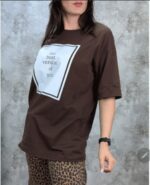 Camiseta  negra overside - Imagen 3