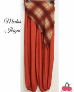 Pantalón bombacho con pañuelo